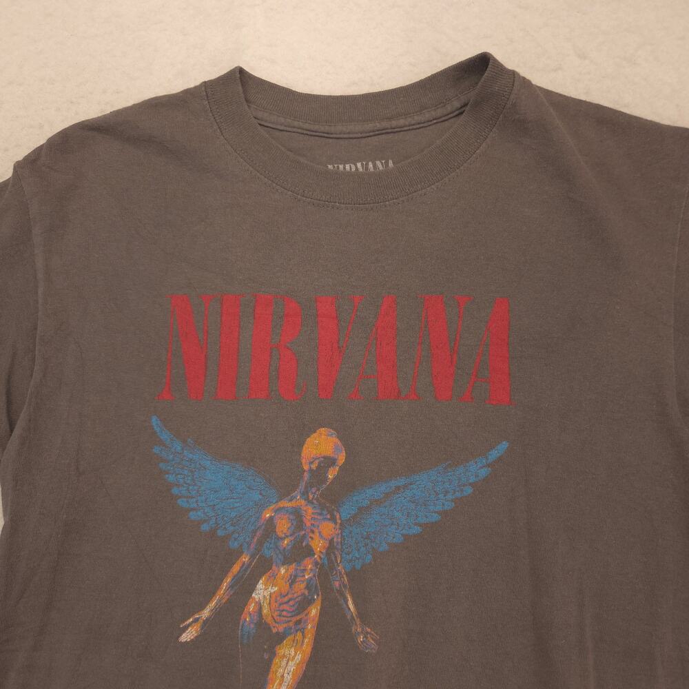 Nirvana Band Casual Crew Neck Graphic Shirt Adult Mens Size Small S Gray Red